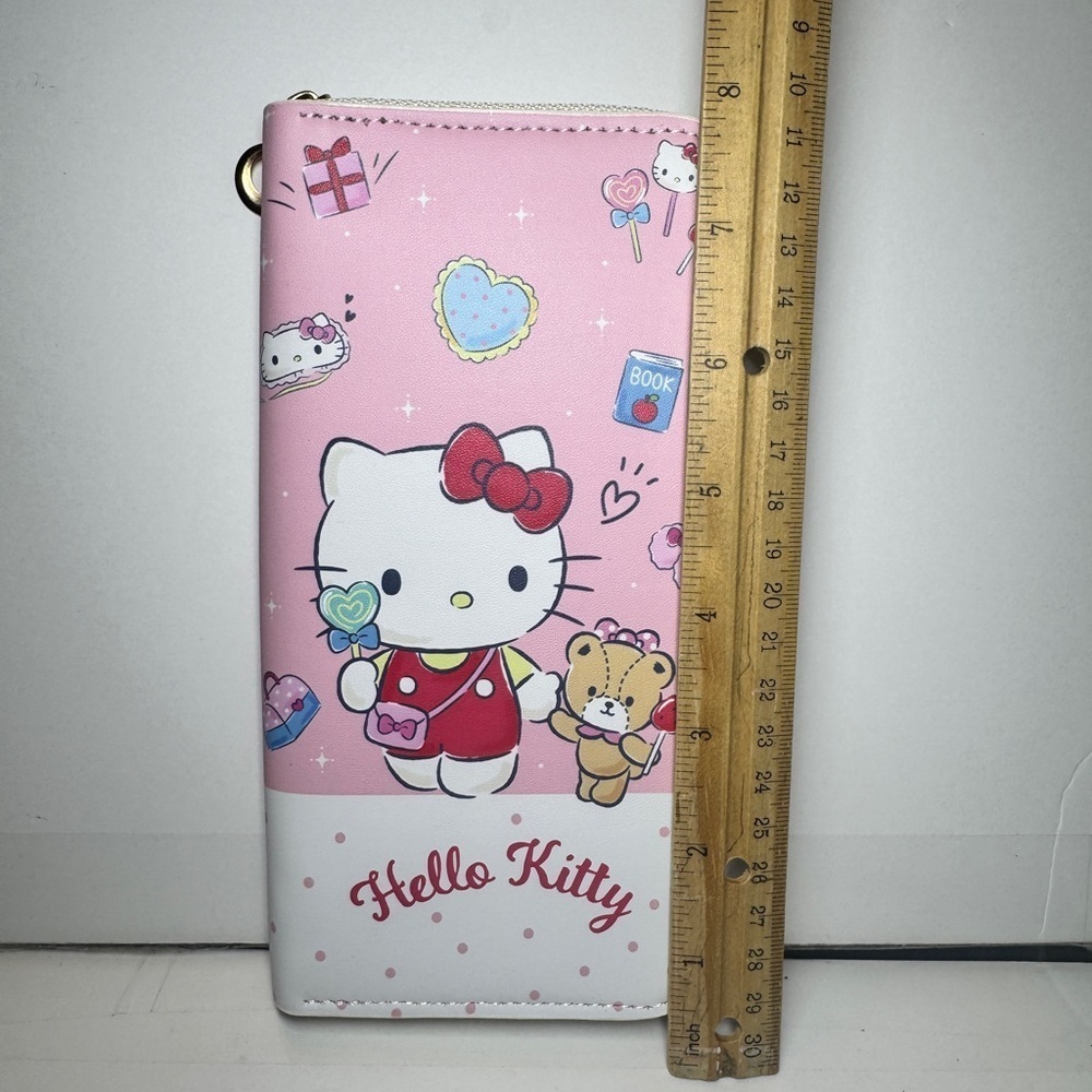 Hello Kitty Pink Wallet NWT Candy Teddy Bear White - Picture 3 of 7